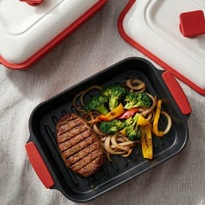 Magnetronveilige multi-grillpan voor het koken van steaks